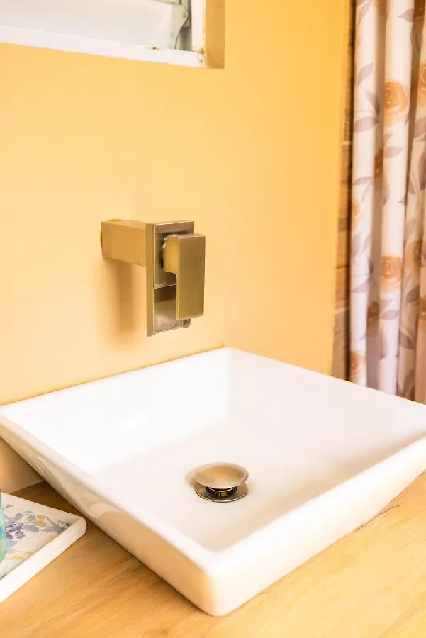 Bello Amanecer Guest House With Private Pool アニャスコ 別荘